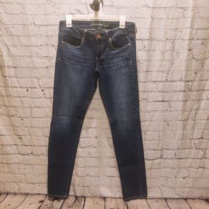 American Eagle Skinny Jeans - Size 6